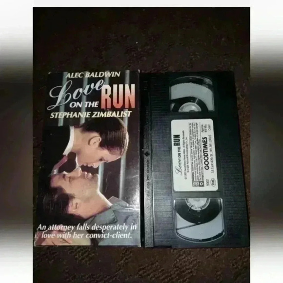 5/$25 Love On The Run VHS Tape - Picture 3 of 3